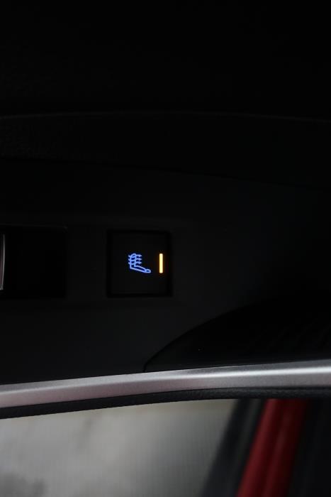 TOYOTA RAV4 2021