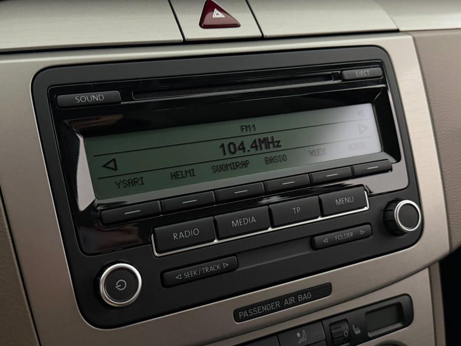 VOLKSWAGEN Passat 2009