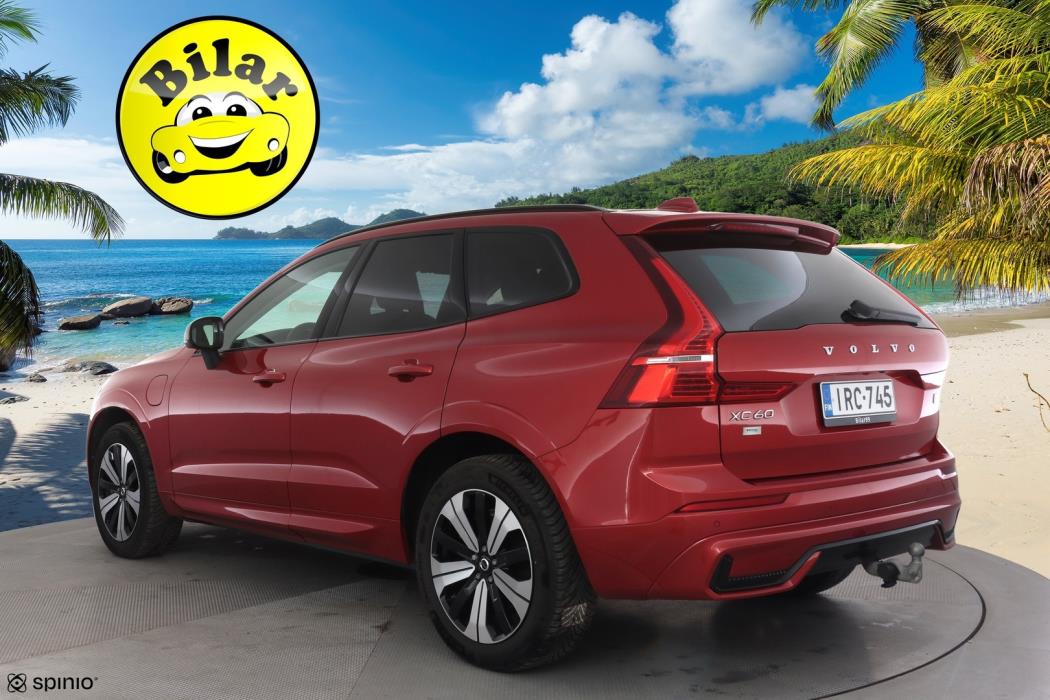 VOLVO XC60 2023