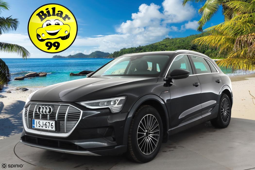 AUDI e-tron 2022