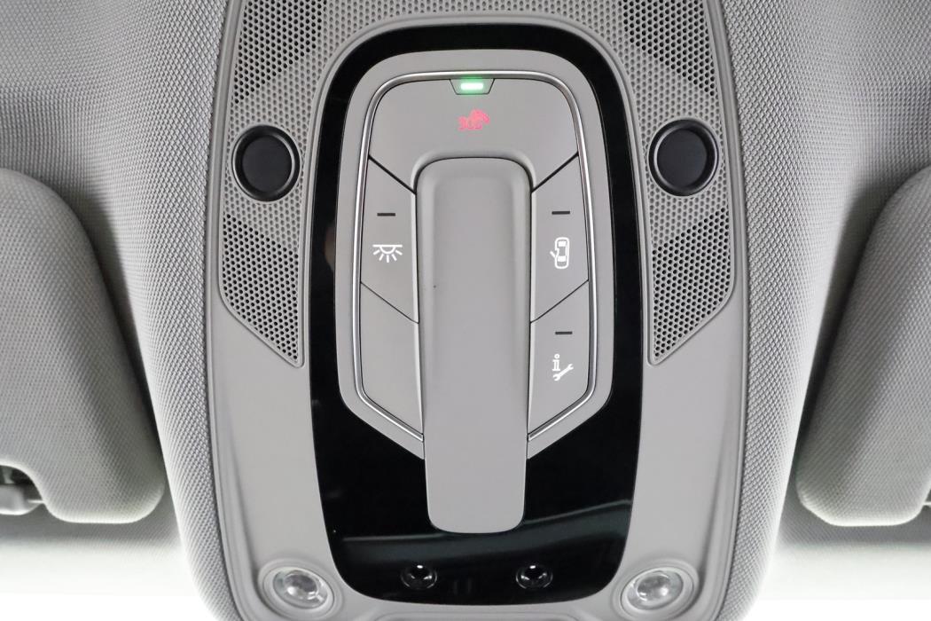 AUDI e-tron 2022