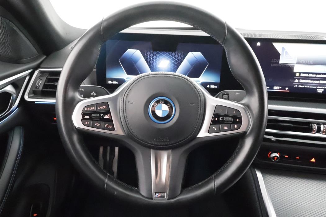 BMW i4 2023