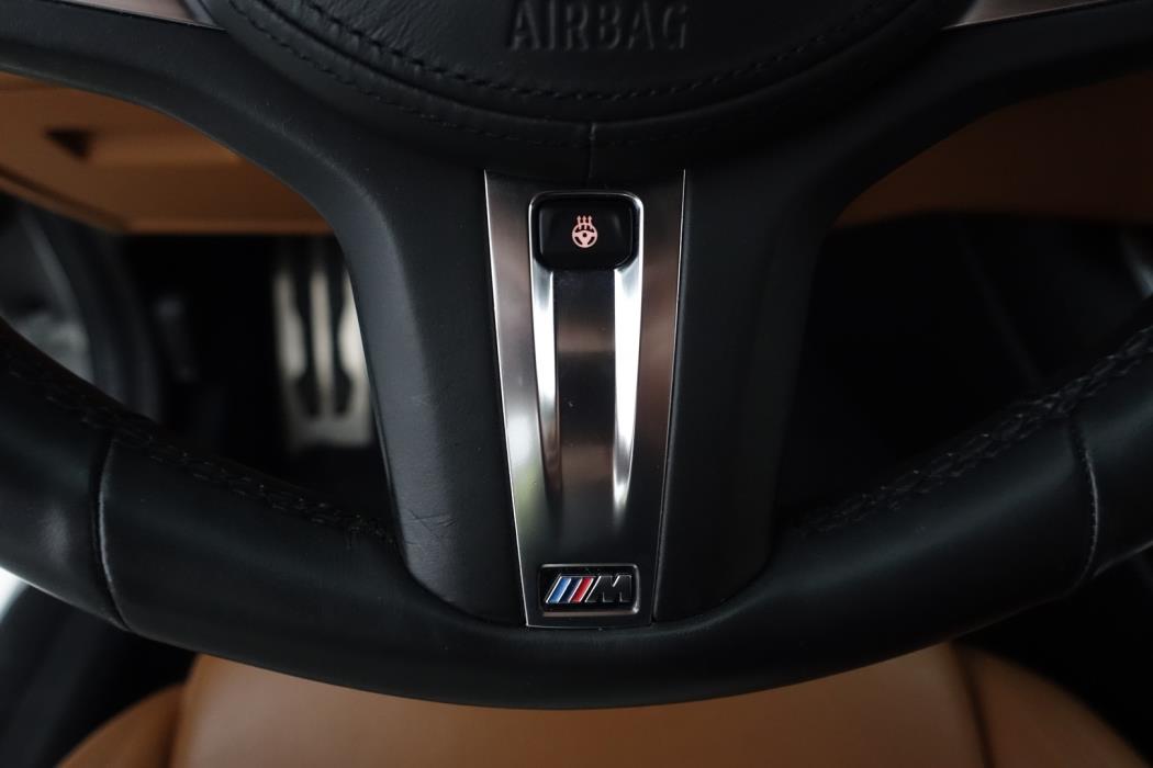 BMW 330 2020