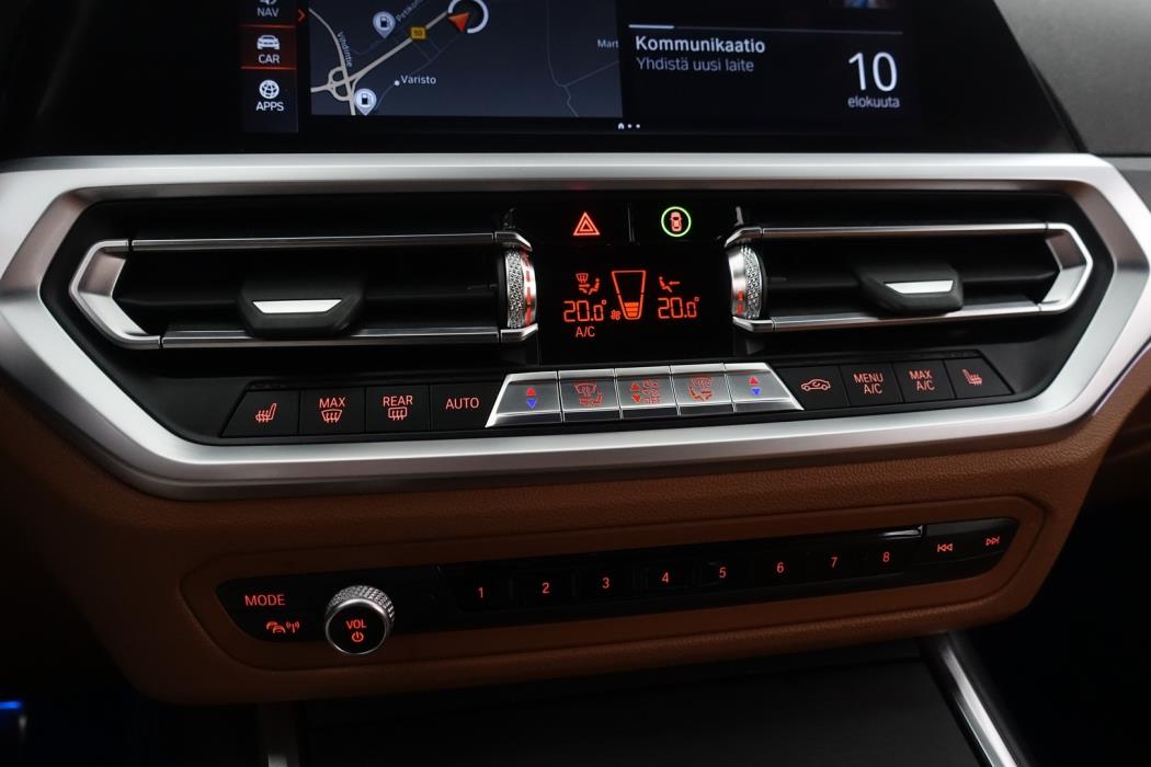 BMW 330 2020