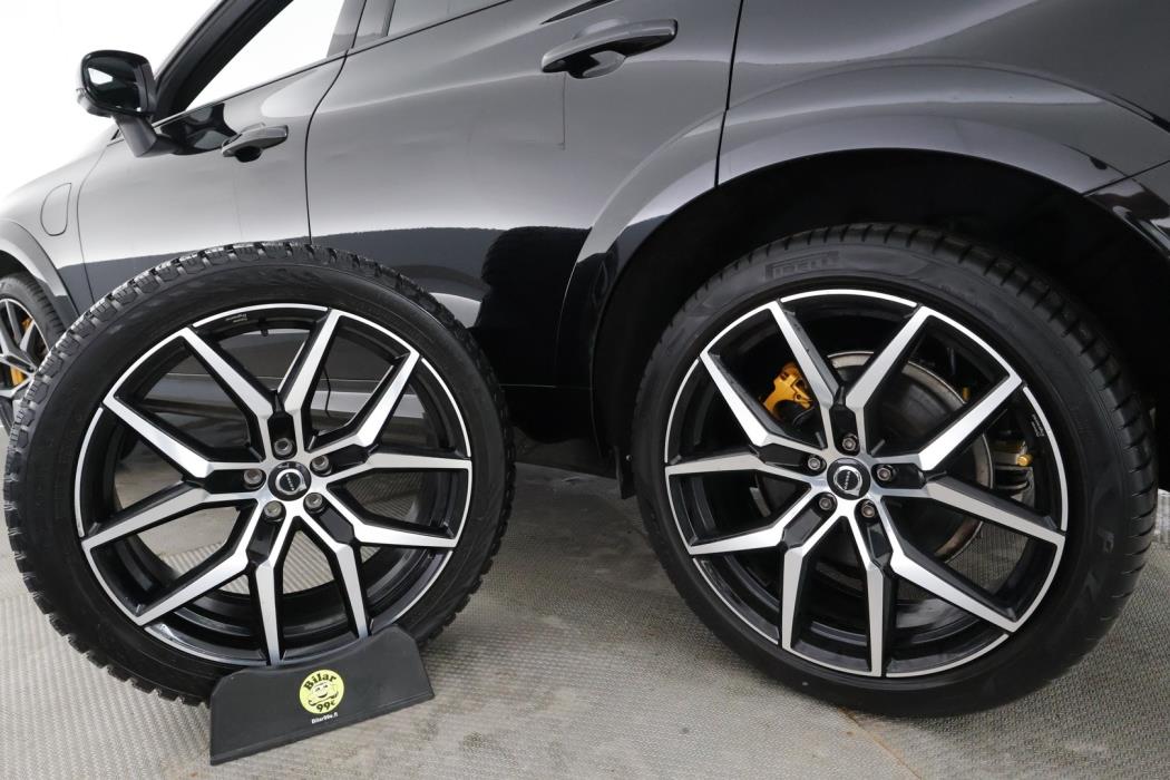 VOLVO XC60 2022