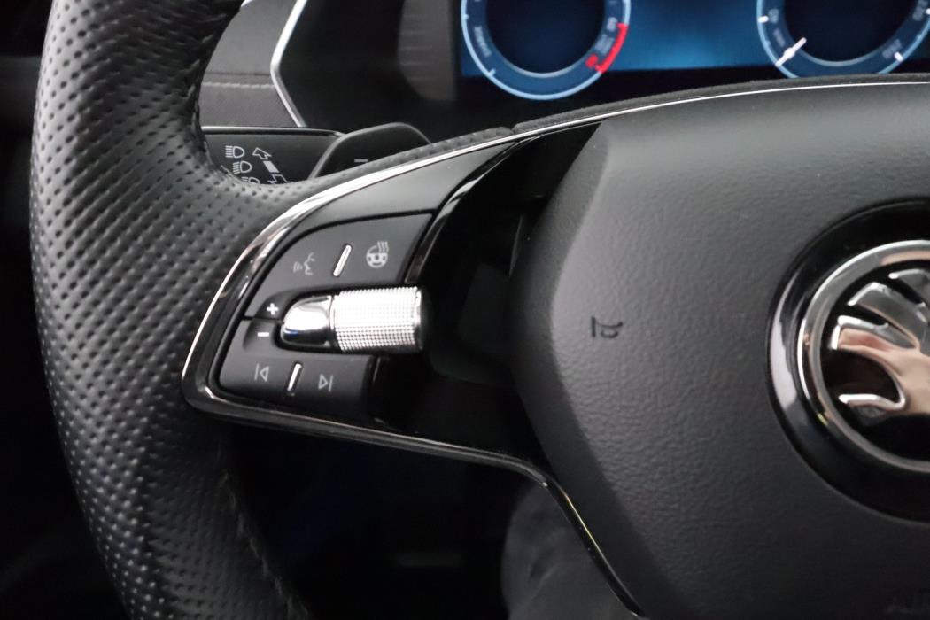 SKODA Octavia 2023