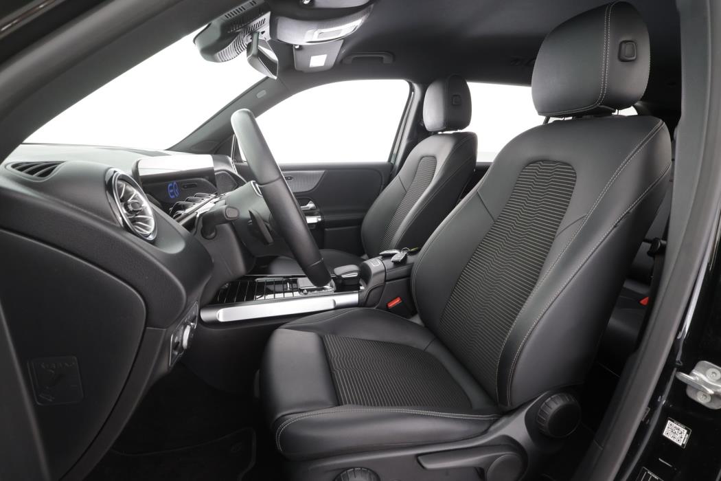 MERCEDES-BENZ EQB 2023
