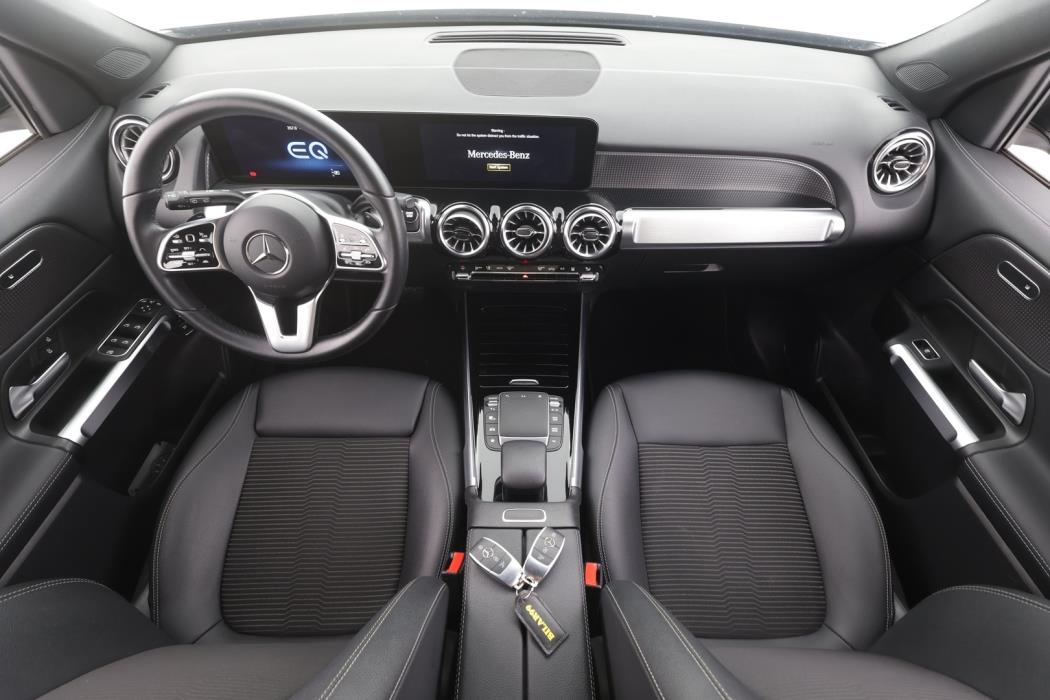 MERCEDES-BENZ EQB 2023