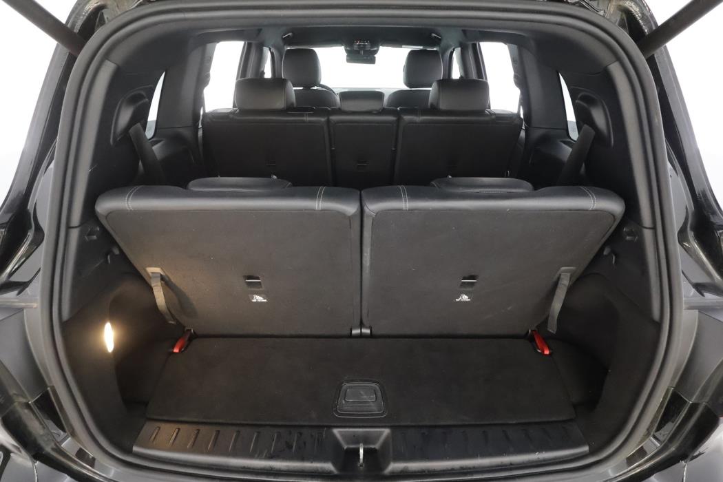 MERCEDES-BENZ EQB 2023