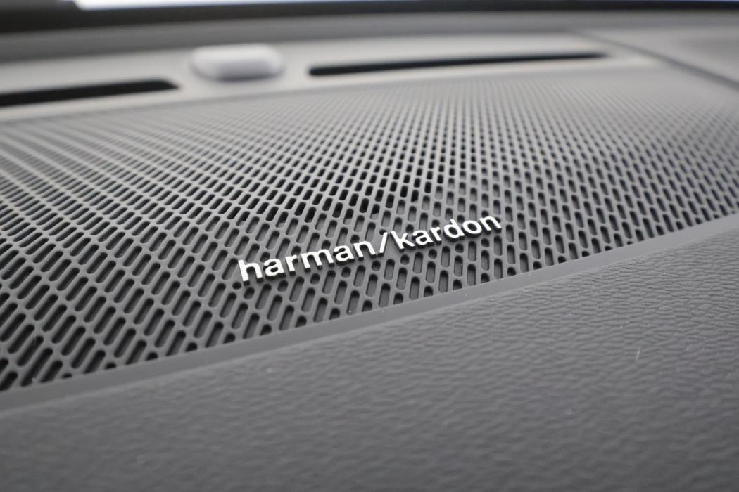 VOLVO C40 2023