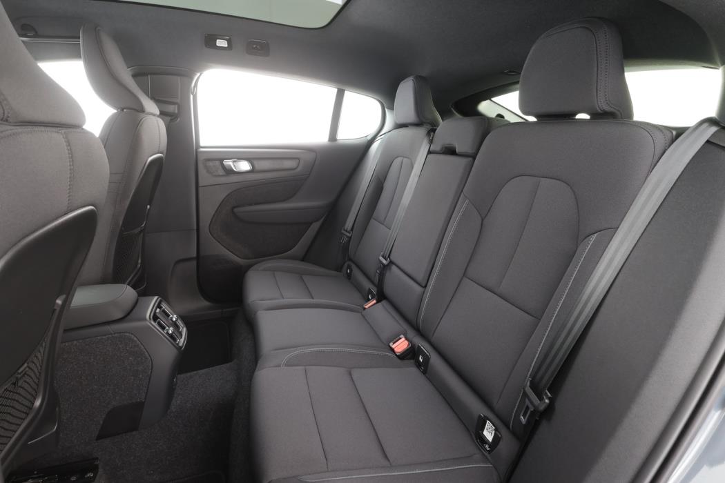 VOLVO C40 2023