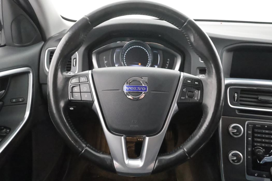 VOLVO V60 Cross Country 2016