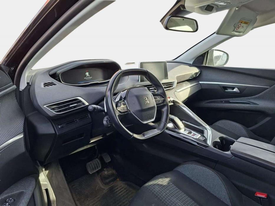 PEUGEOT 3008 2017