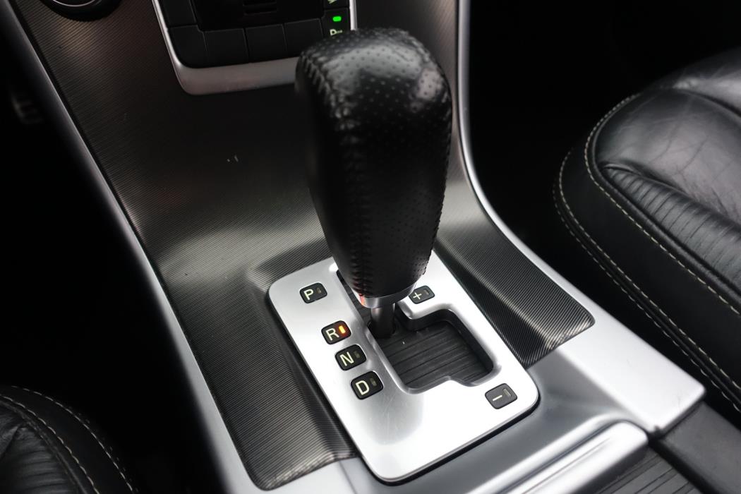 VOLVO XC60 2011