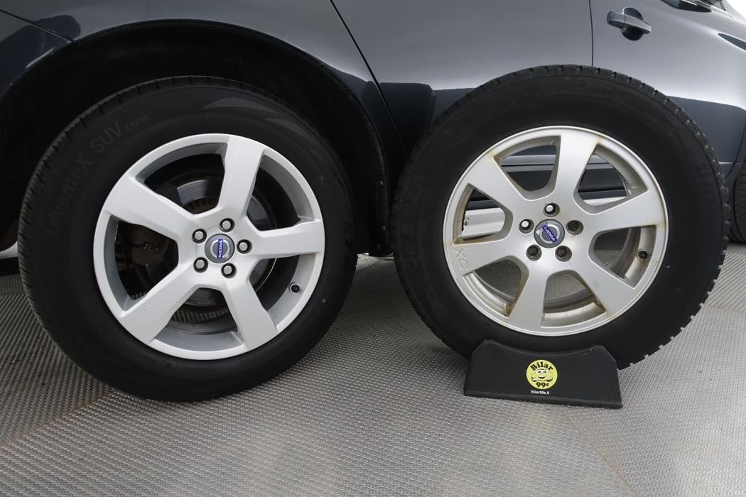 VOLVO XC60 2011