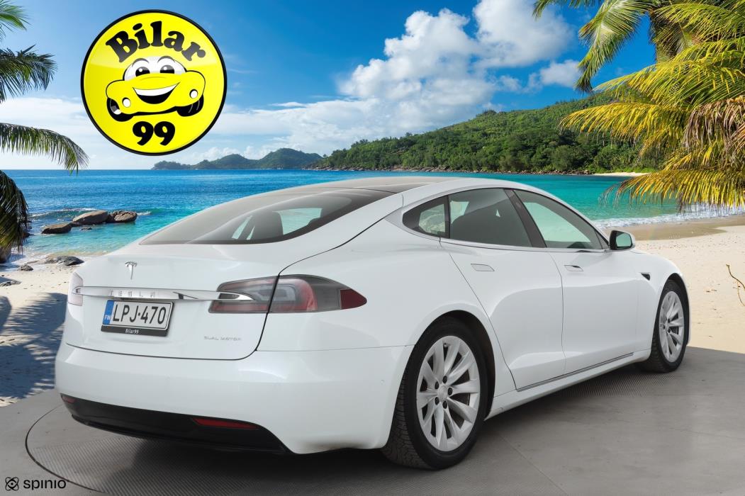 TESLA Model S 2021