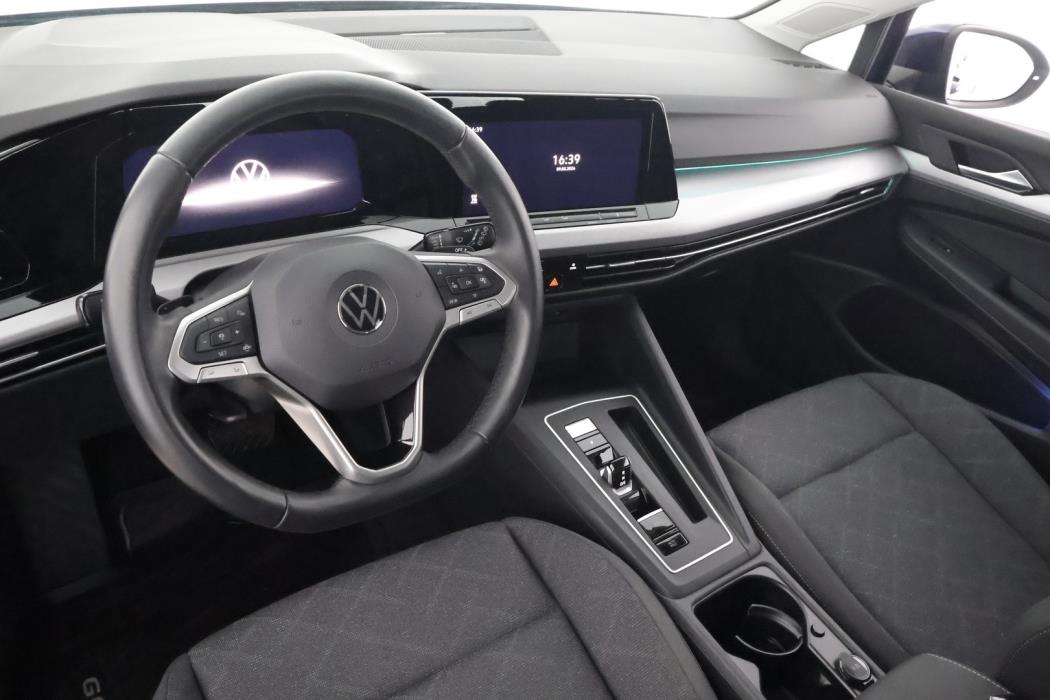 VOLKSWAGEN Golf 2022