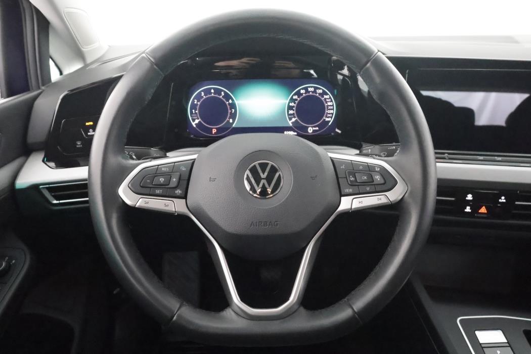 VOLKSWAGEN Golf 2022