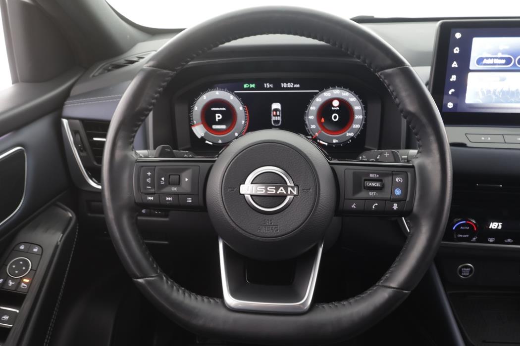 NISSAN Qashqai 2023