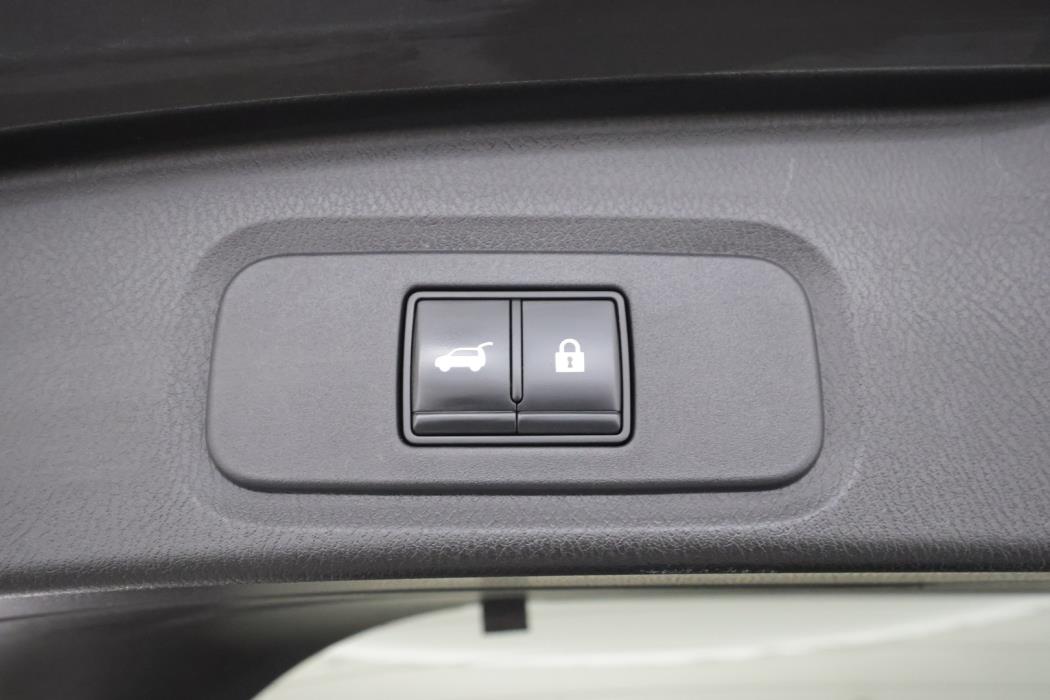 NISSAN Qashqai 2023