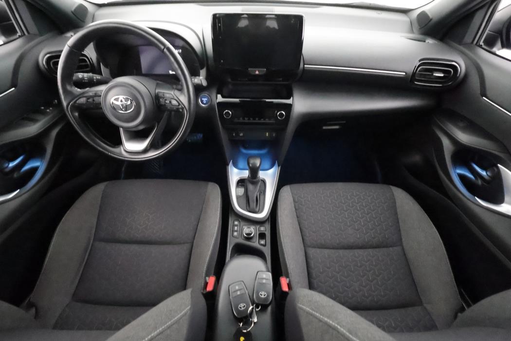 TOYOTA Yaris Cross 2023