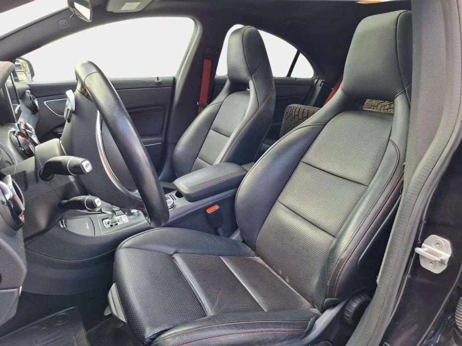 MERCEDES-BENZ CLA 45 AMG 2016