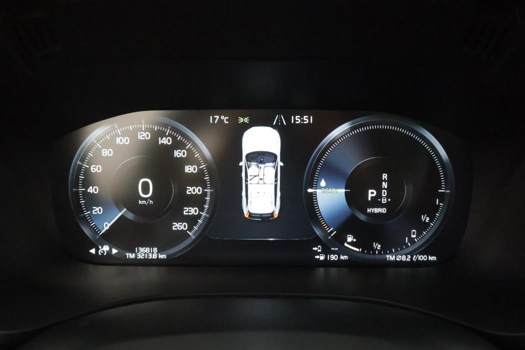 VOLVO XC60 2020