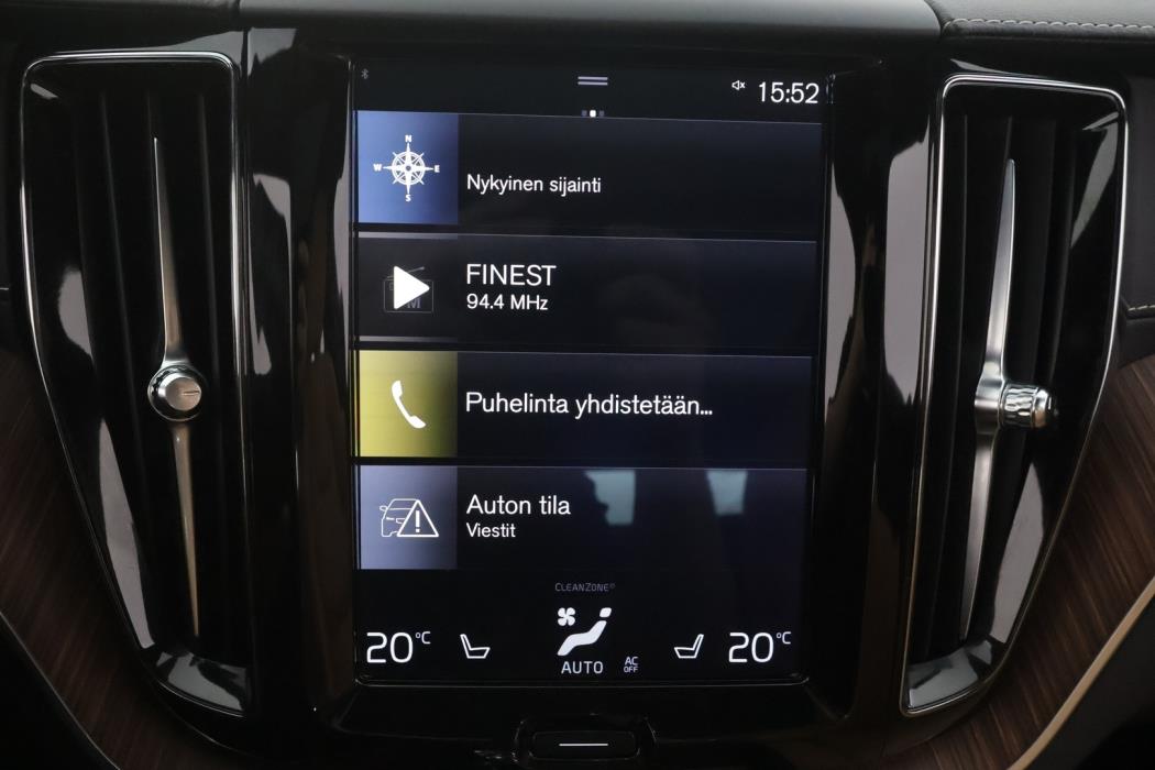 VOLVO XC60 2020
