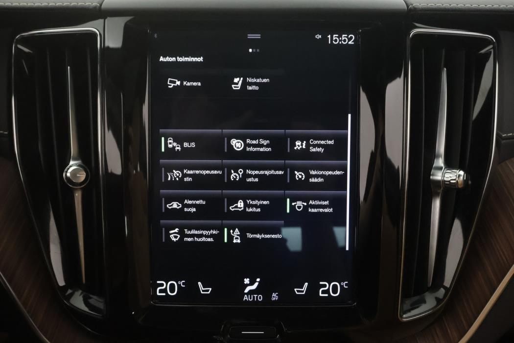 VOLVO XC60 2020