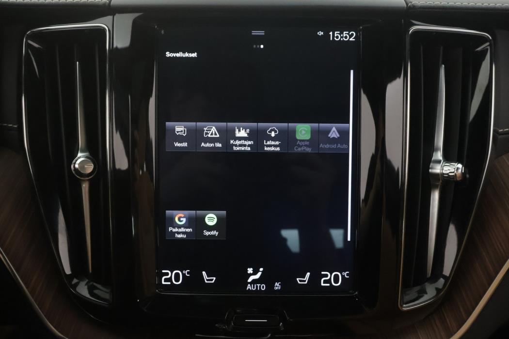 VOLVO XC60 2020