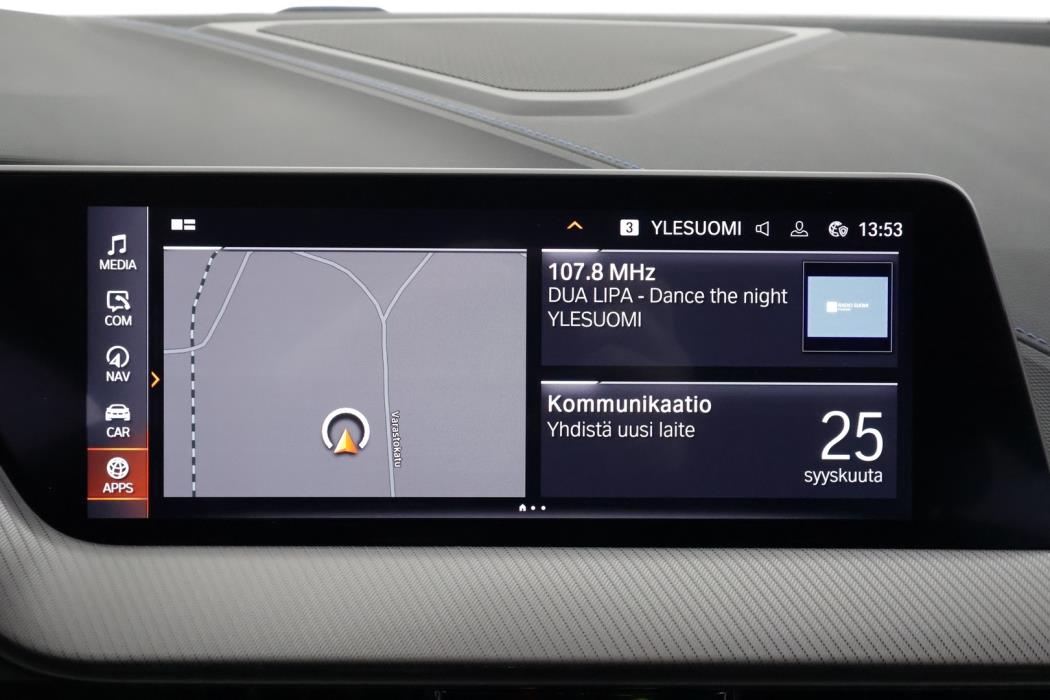 BMW 218 2022