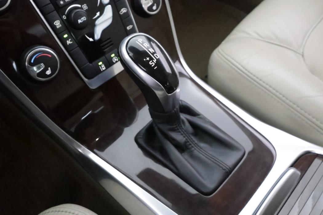 VOLVO S80 2014