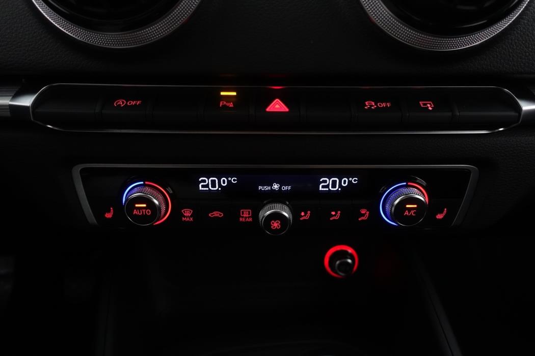 AUDI A3 2015