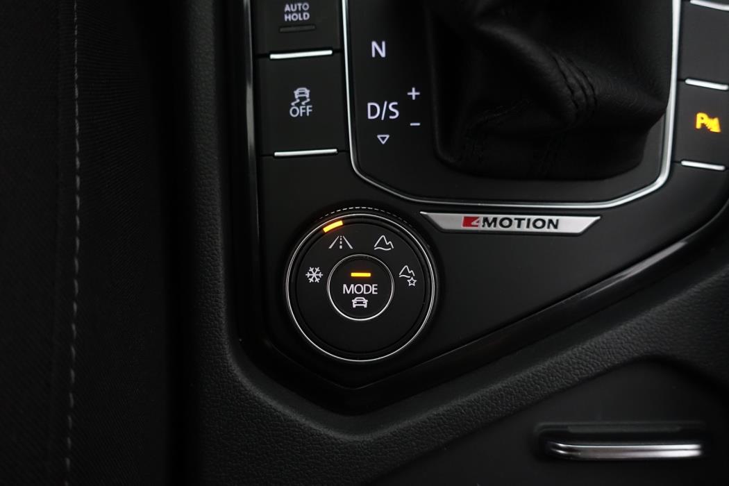VOLKSWAGEN Tiguan 2017