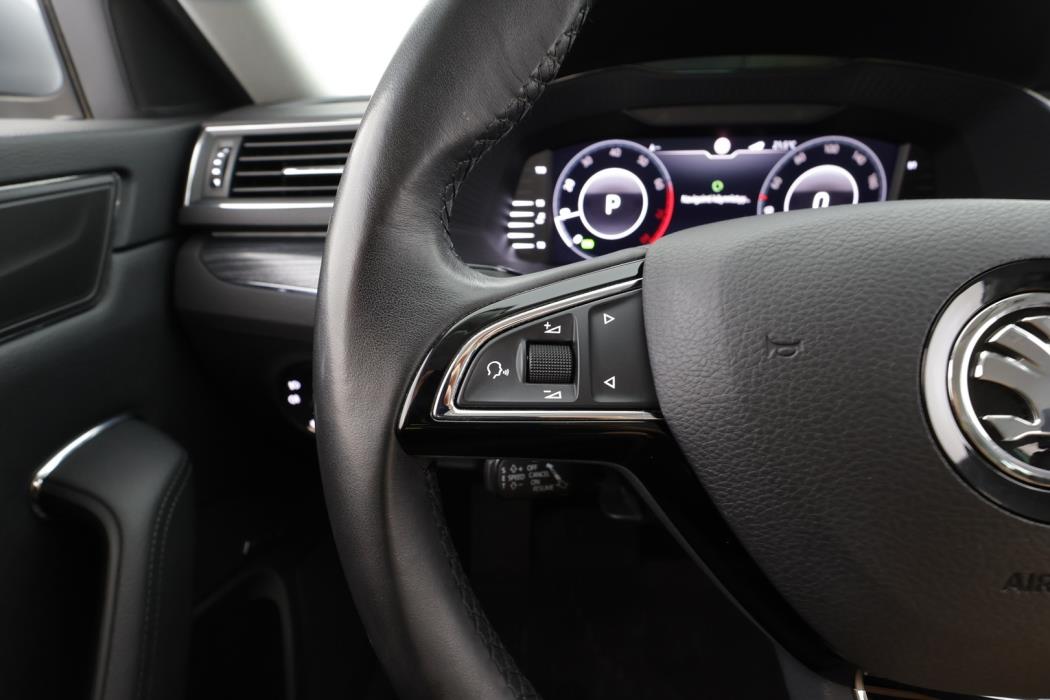 SKODA Superb 2020