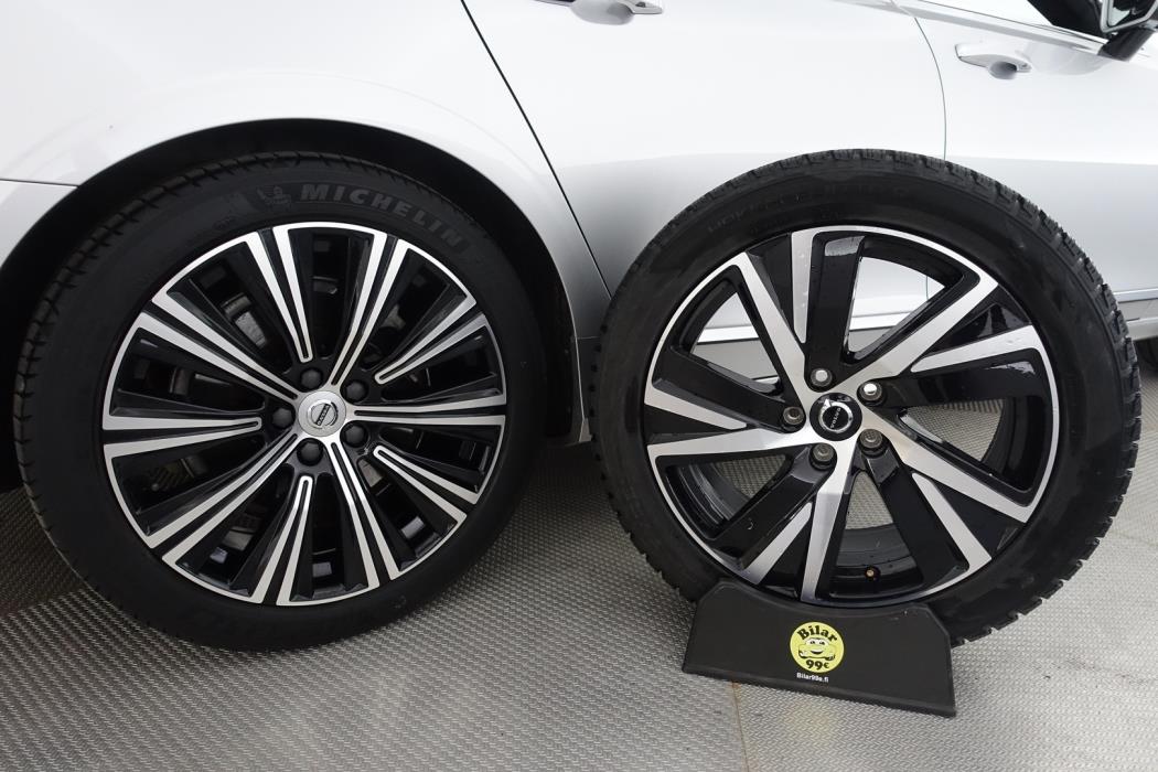 VOLVO S90 2021