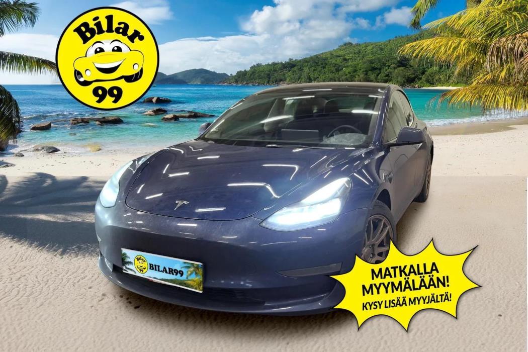 TESLA Model 3 2022
