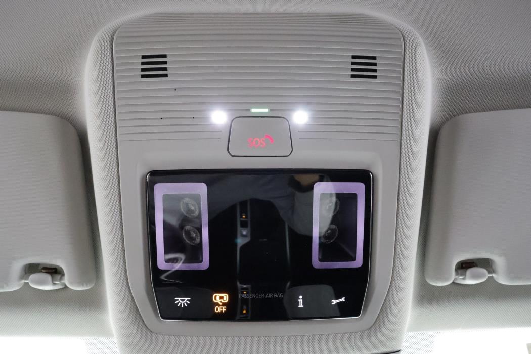 VOLKSWAGEN PASSAT 2025