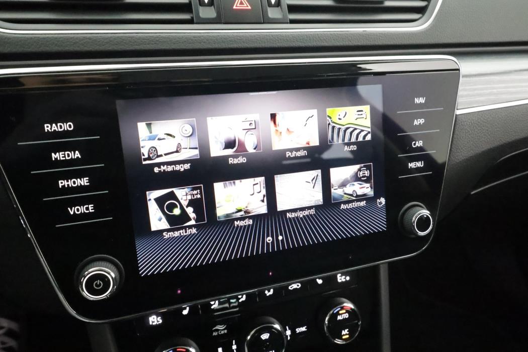 SKODA SUPERB 2023