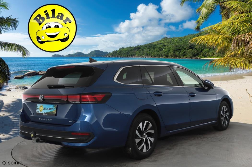 VOLKSWAGEN PASSAT 2024