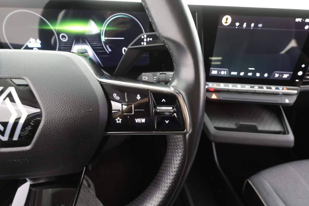 RENAULT MEGANE 2023
