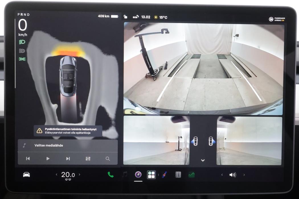 TESLA MODEL 3 2023