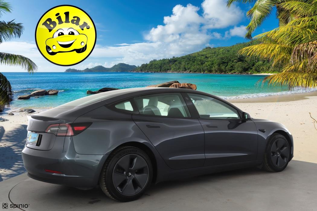 TESLA MODEL 3 2023