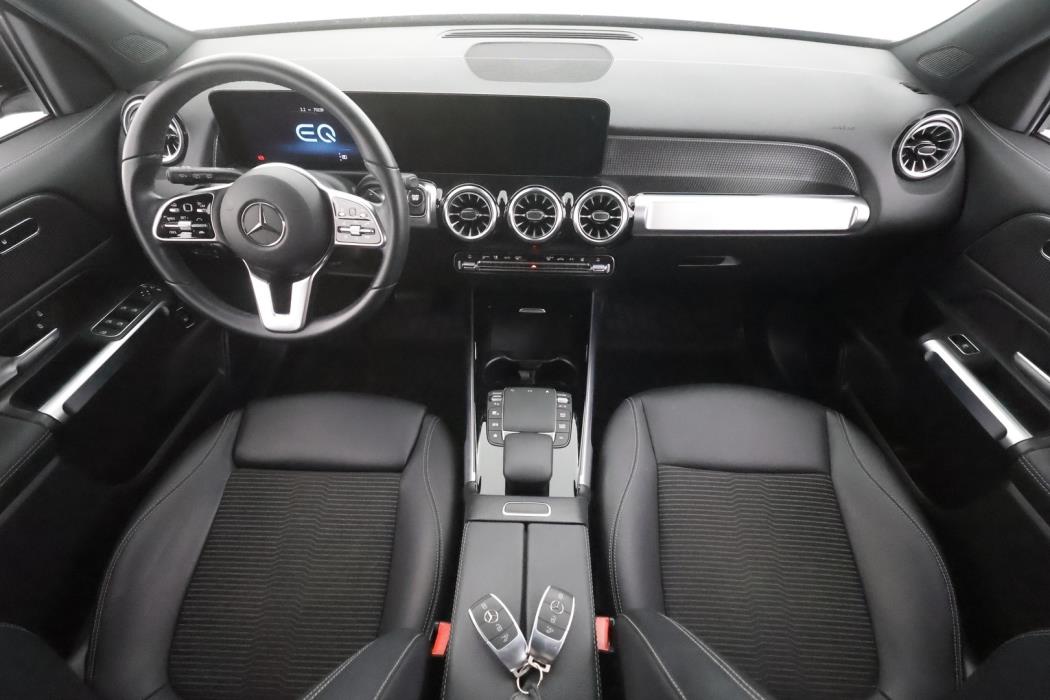 MERCEDES-BENZ EQB 2023