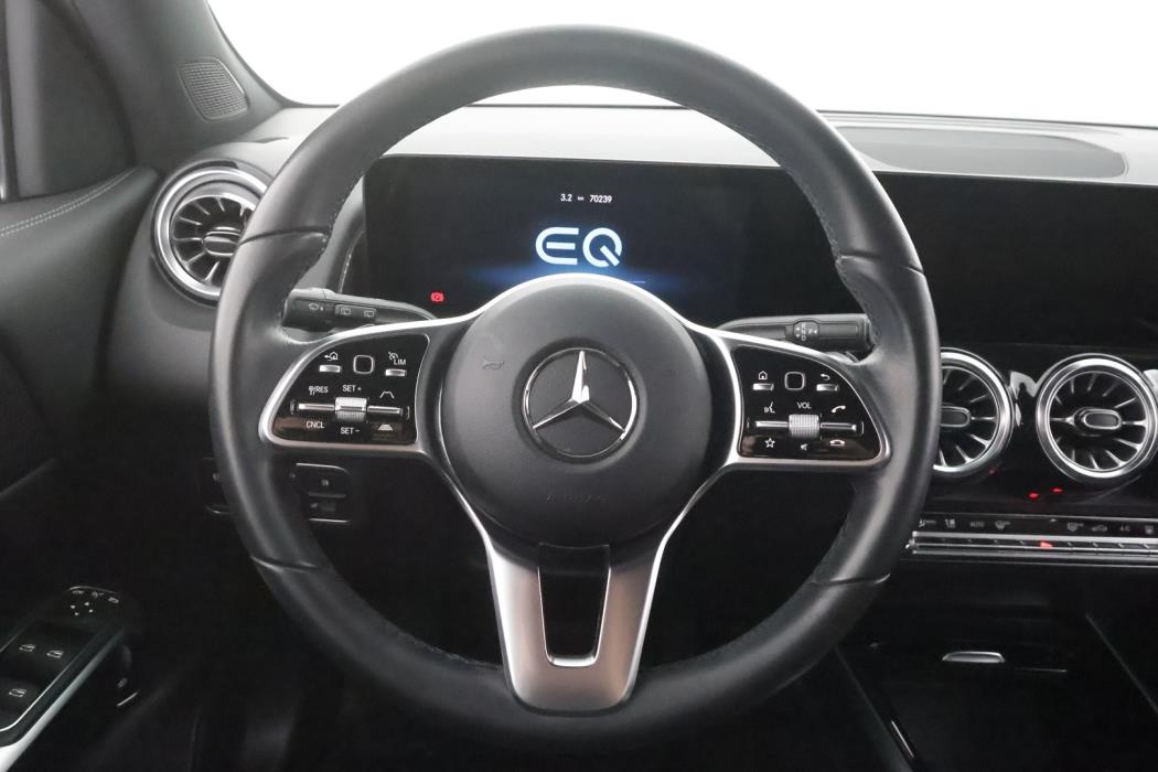 MERCEDES-BENZ EQB 2023