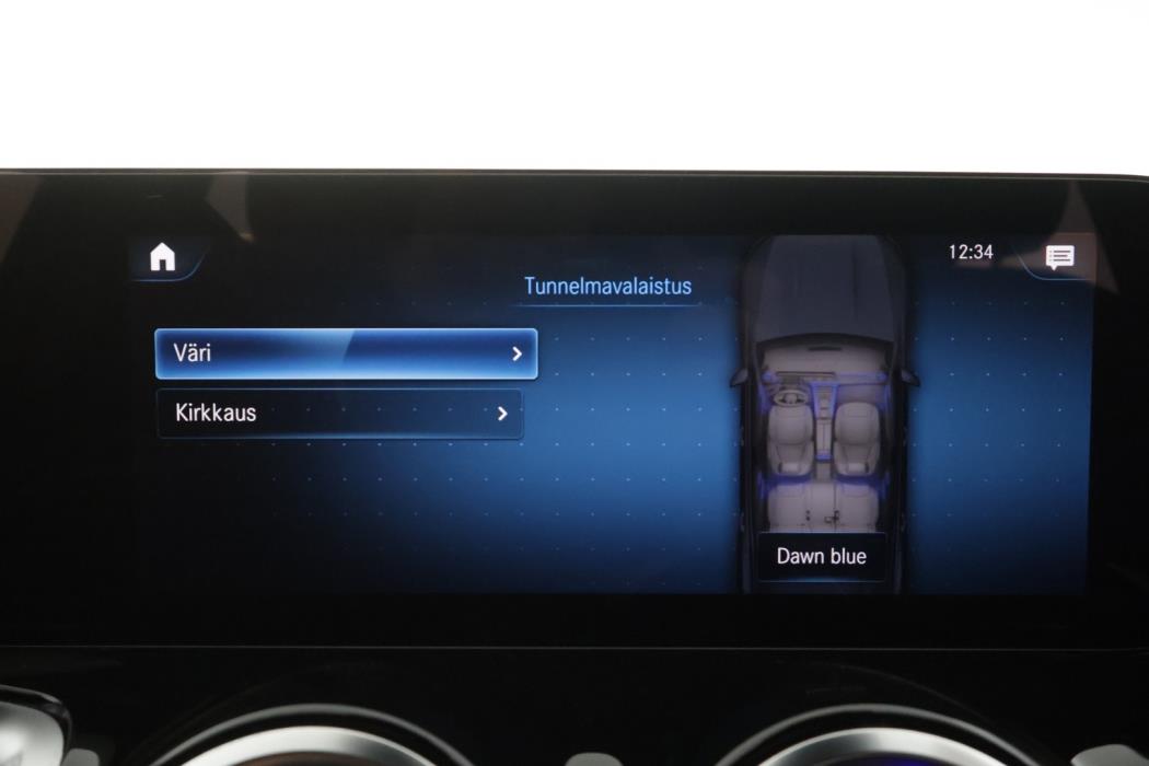 MERCEDES-BENZ EQB 2023