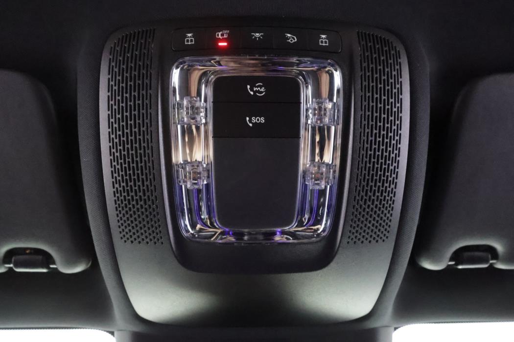 MERCEDES-BENZ EQB 2023