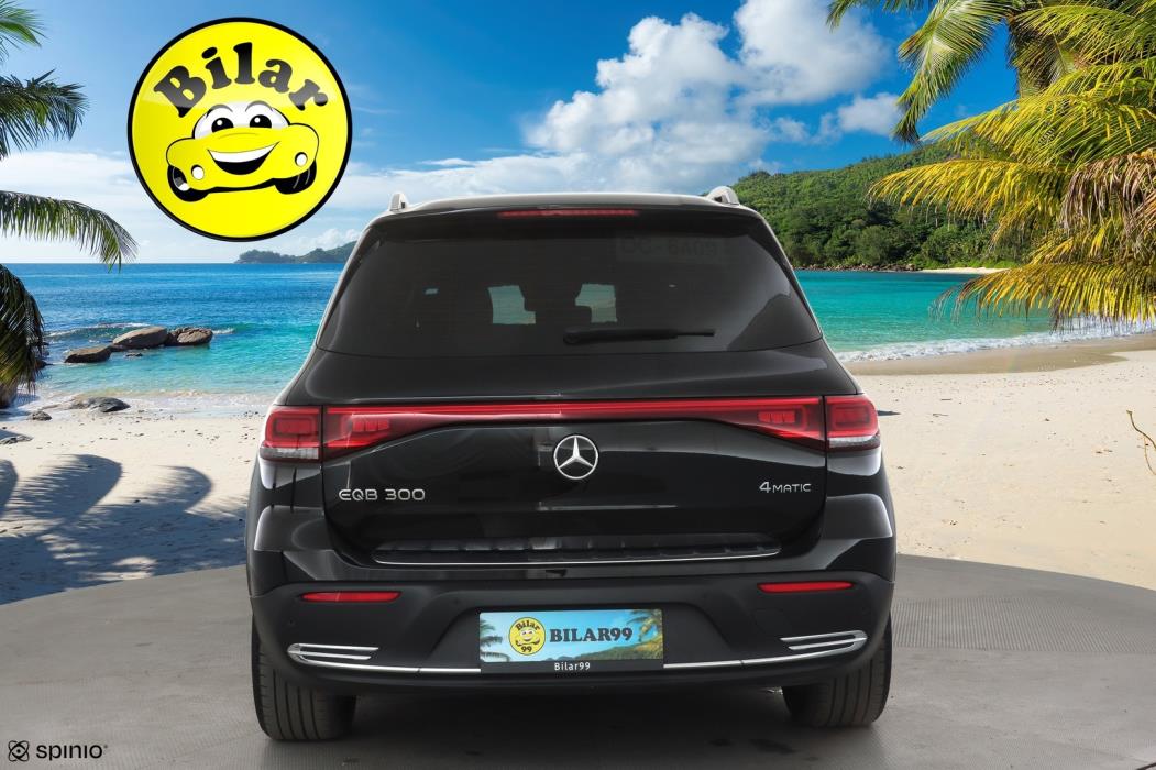 MERCEDES-BENZ EQB 2023