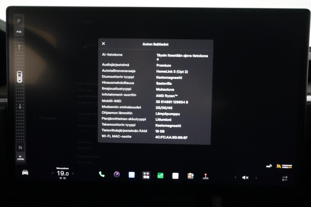 TESLA MODEL X 2025