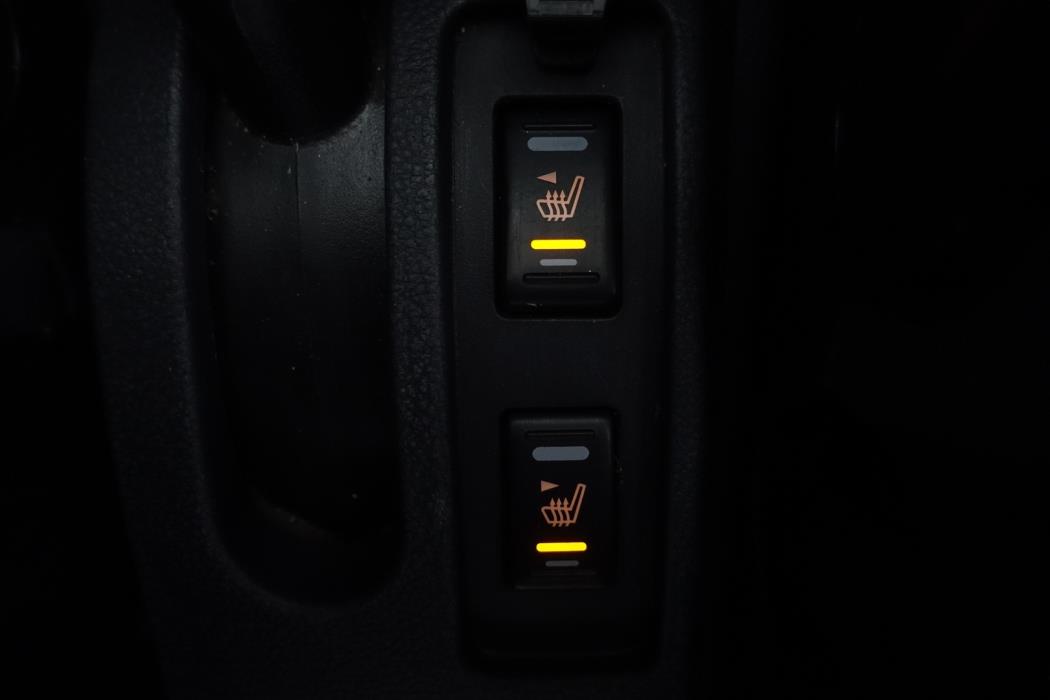 NISSAN Tiida 2010